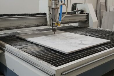 Projetos sob Medida com Corte a Jato D’água (CNC)